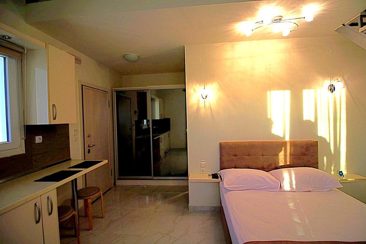 Sky Rays Luxury Apartments Nikiti  Luaran gambar