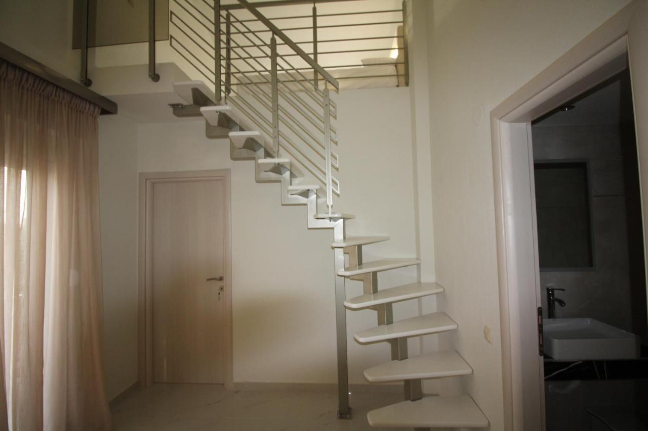Sky Rays Luxury Apartments Nikiti  Luaran gambar