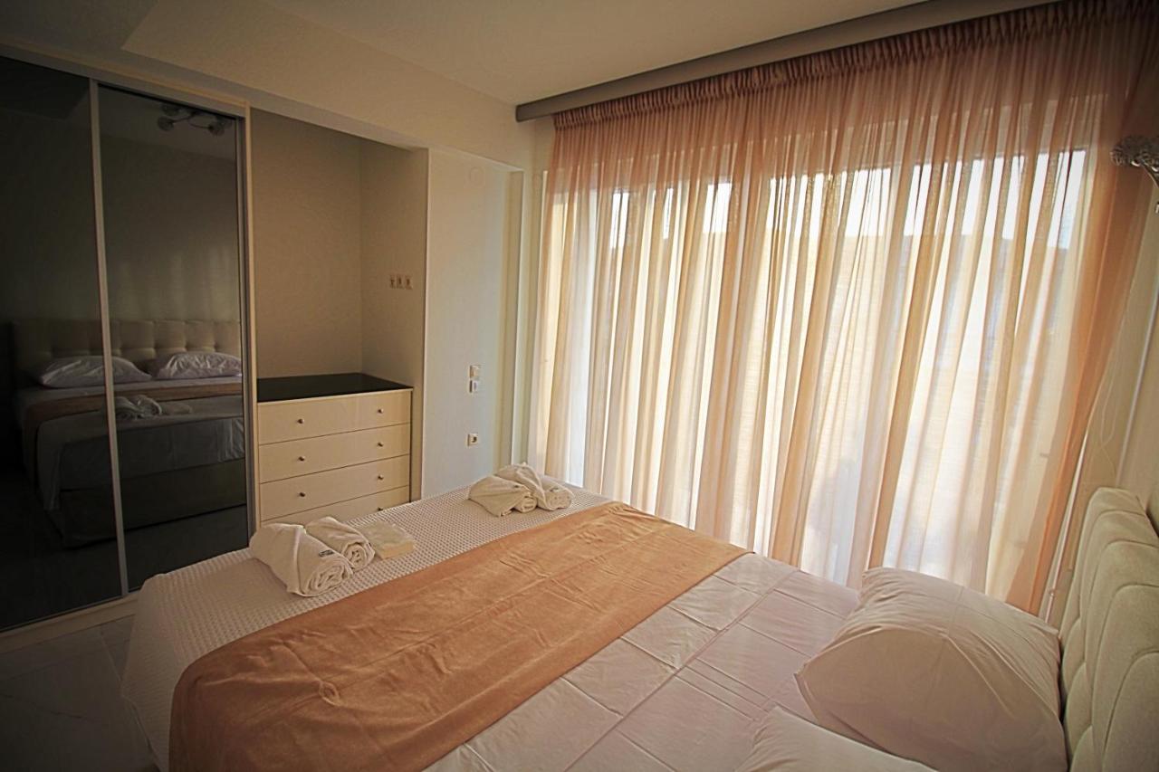 Sky Rays Luxury Apartments Nikiti  Luaran gambar
