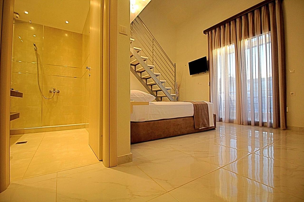 Sky Rays Luxury Apartments Nikiti  Luaran gambar